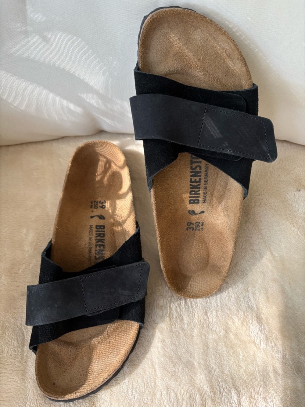 Birkenstock Oita black 2 strap suede sandals size 8/39🔥 EUC - Picture 14 of 14